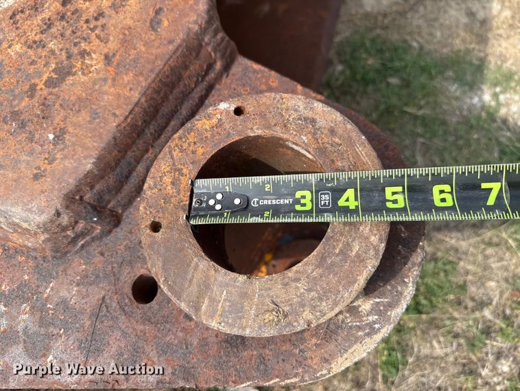 image for item FH6517 (4) backhoe buckets
