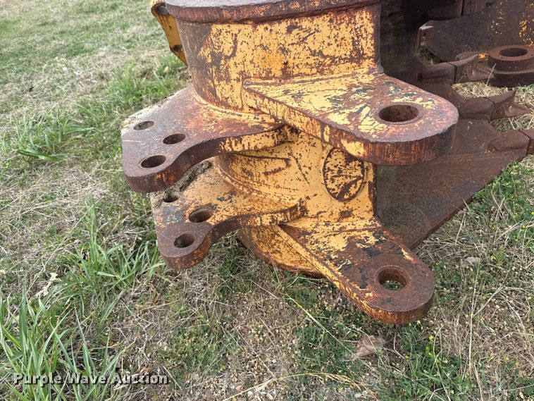 image for item FH6517 (4) backhoe buckets