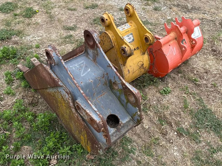 image for item FH6531 (3) buckets