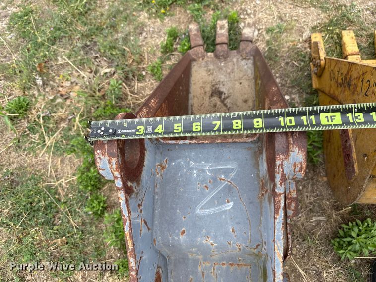 image for item FH6531 (3) buckets