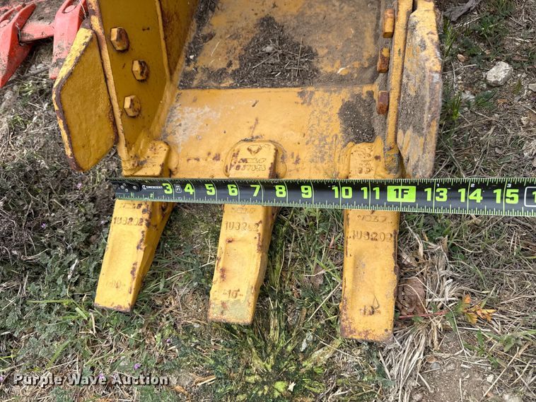 image for item FH6531 (3) buckets