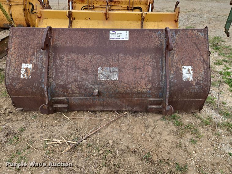 image for item FH6563 FFC bucket