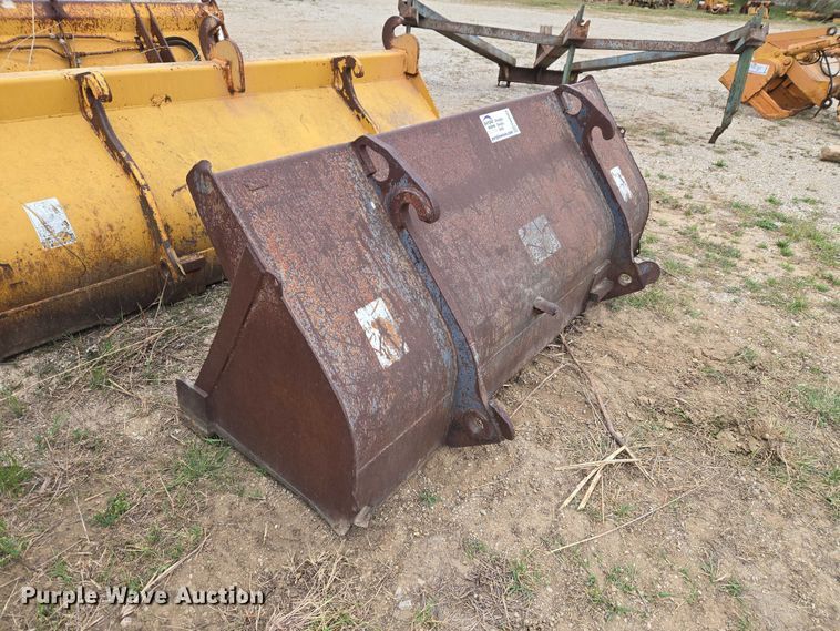 image for item FH6563 FFC bucket