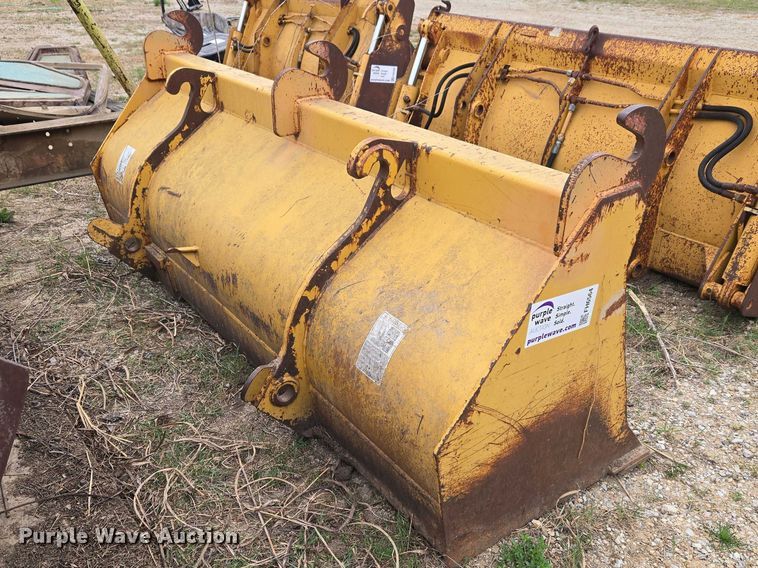 image for item FH6564 Bucket