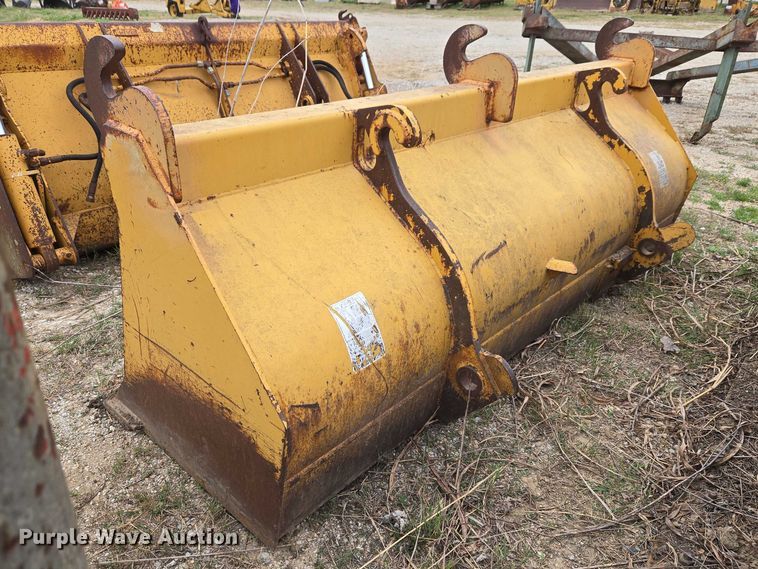 image for item FH6564 Bucket