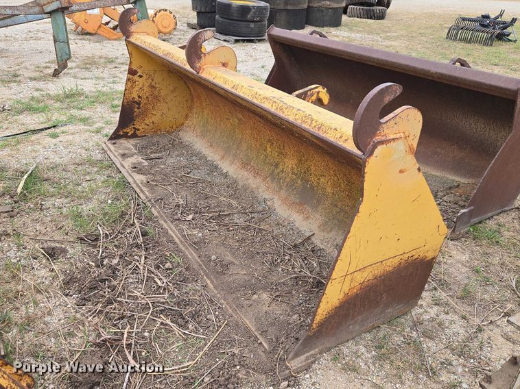 image for item FH6564 Bucket