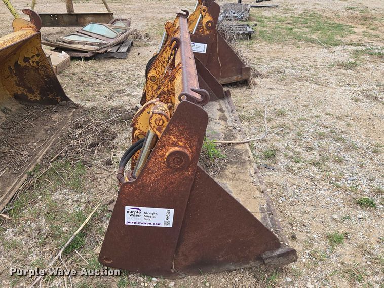 image for item FH6565 Bucket