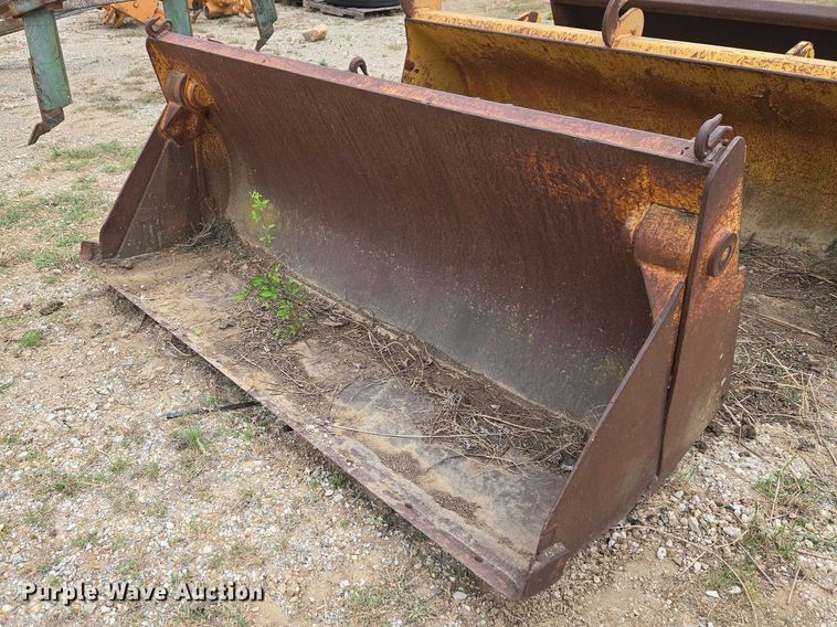 image for item FH6565 Bucket