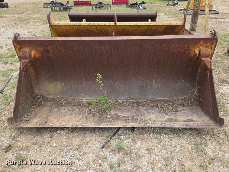 image for item FH6565 Bucket