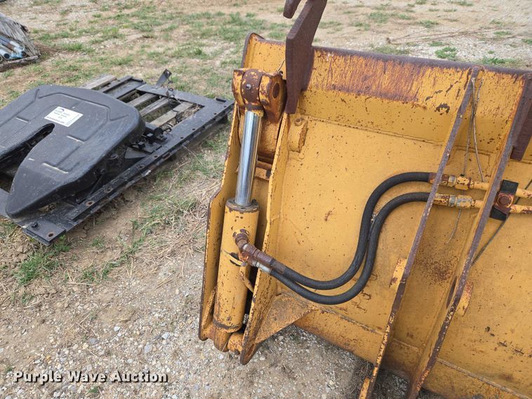 image for item FH6566 Bucket