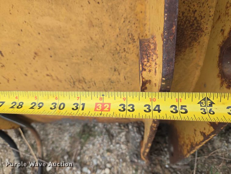 image for item FH6566 Bucket