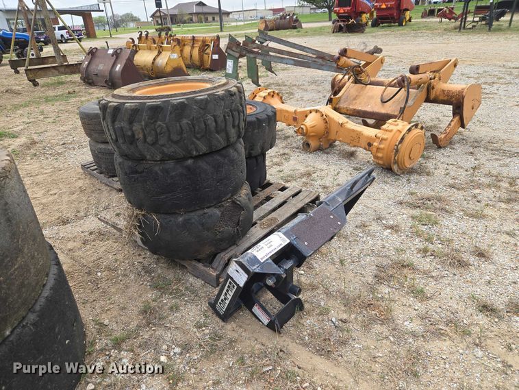 image for item FH6588 Skid steer parts