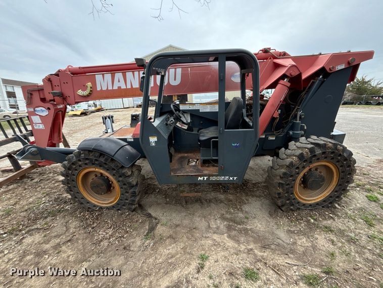 image for item FH7008 2012 Manitou MT10055 telehandler