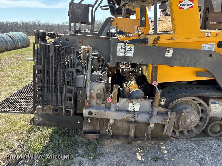 image for item FH7019 2011 Volvo PF4410 paver