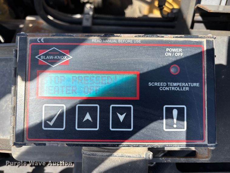 image for item FH7019 2011 Volvo PF4410 paver