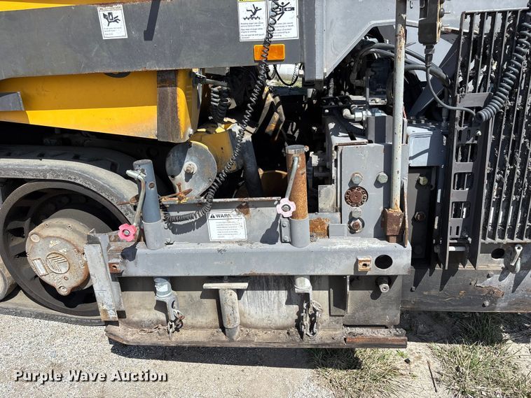 image for item FH7019 2011 Volvo PF4410 paver