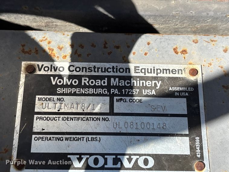 image for item FH7019 2011 Volvo PF4410 paver