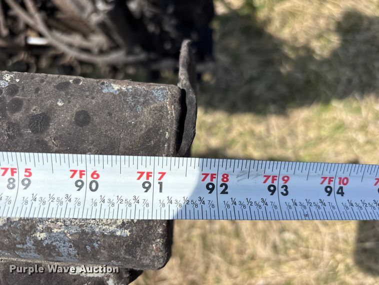 image for item FH7020 1997 Ford F800 oil distributor truck