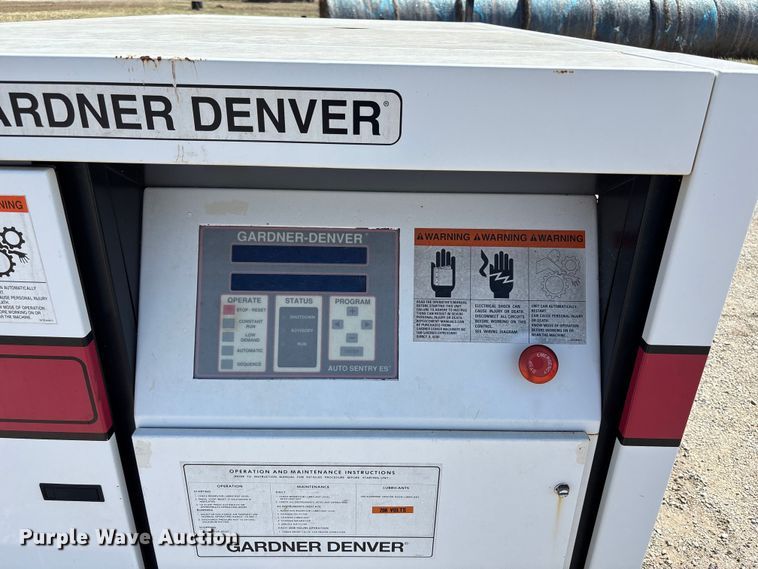 image for item FH7021 1995 Gardner Denver air compressor