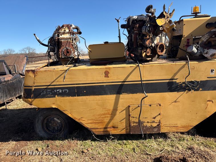 image for item FI0134 1986 Caterpillar PS-130 pneumatic roller