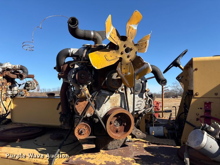 image for item FI0134 1986 Caterpillar PS-130 pneumatic roller