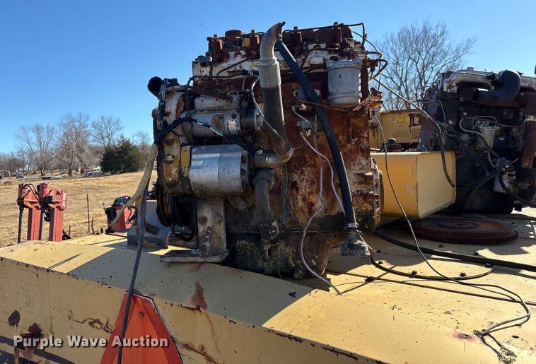 image for item FI0134 1986 Caterpillar PS-130 pneumatic roller