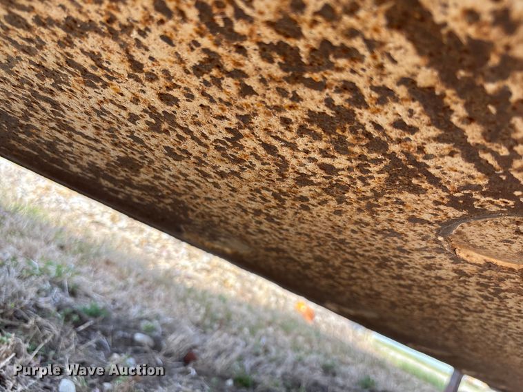 image for item FI0936 2000 CTS bottom dump trailer