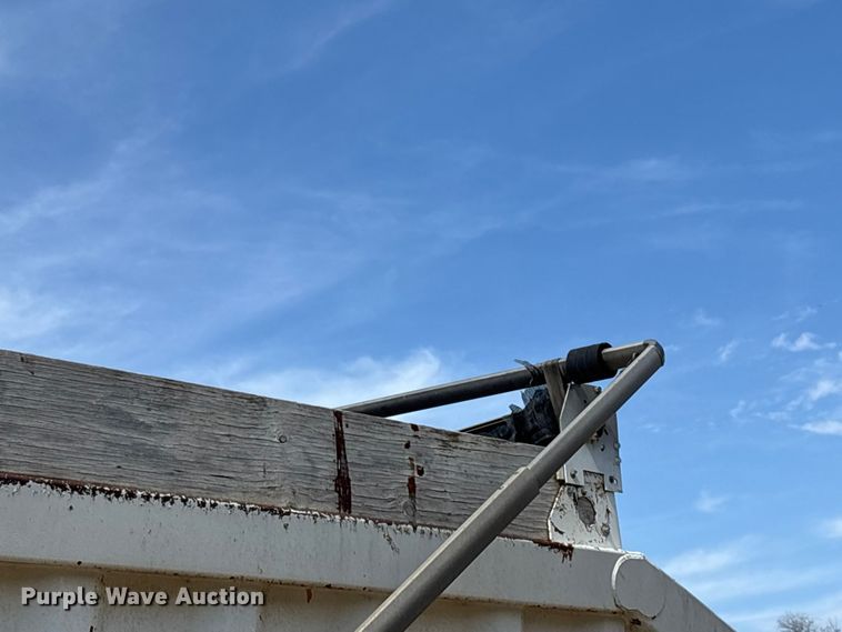 image for item FI0936 2000 CTS bottom dump trailer