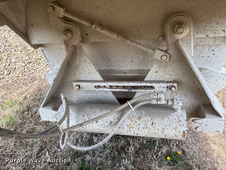 image for item FI0936 2000 CTS bottom dump trailer