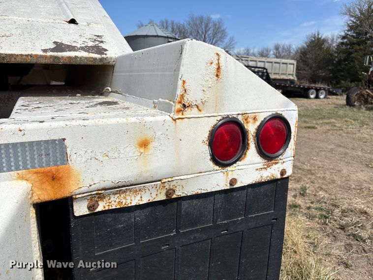 image for item FI0936 2000 CTS bottom dump trailer