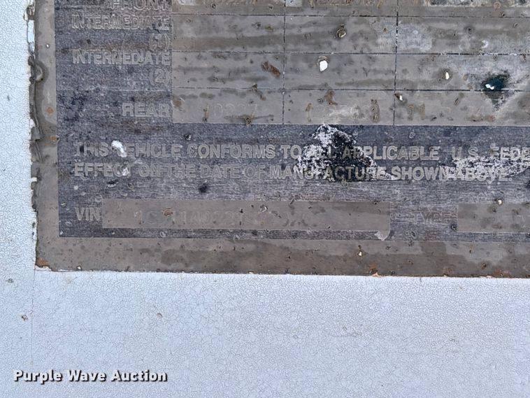 image for item FI0936 2000 CTS bottom dump trailer