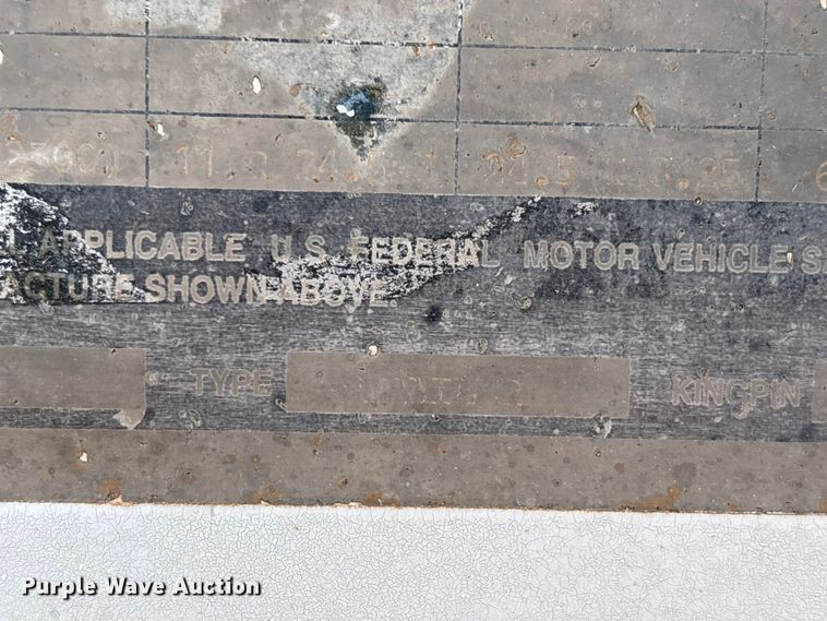 image for item FI0936 2000 CTS bottom dump trailer