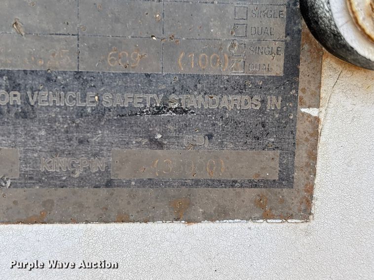 image for item FI0936 2000 CTS bottom dump trailer