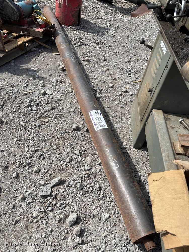 image for item FI0957 (2) hydraulic concrete screed rollers