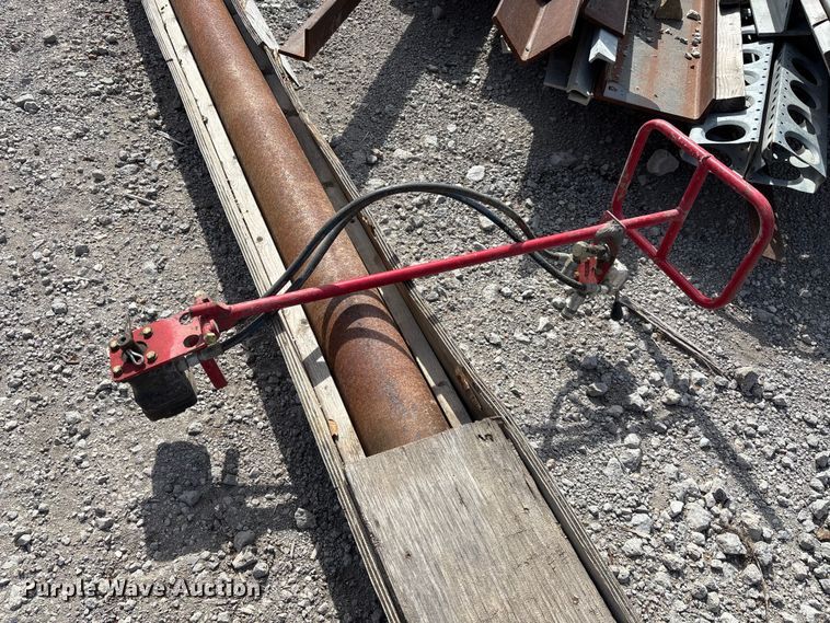 image for item FI0957 (2) hydraulic concrete screed rollers