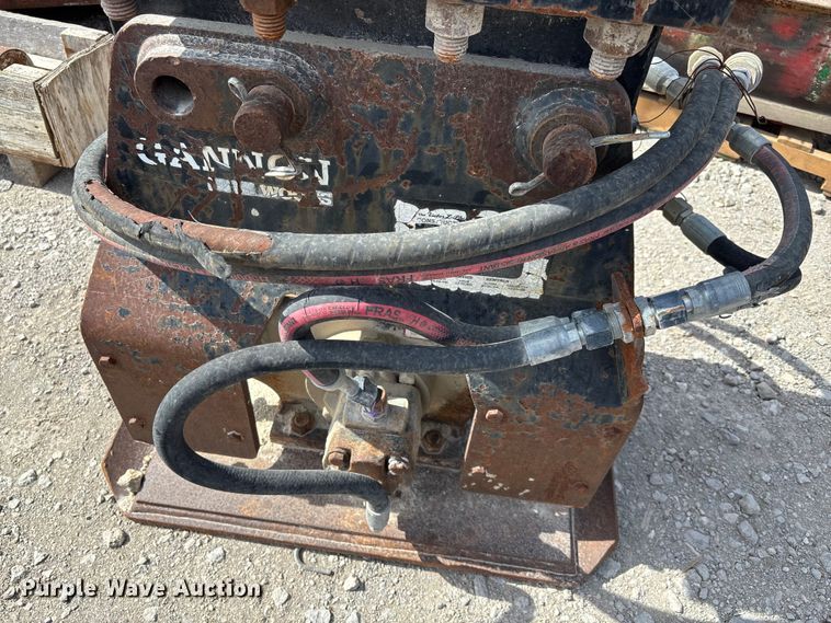 image for item FI0958 Gannon  plate compactor