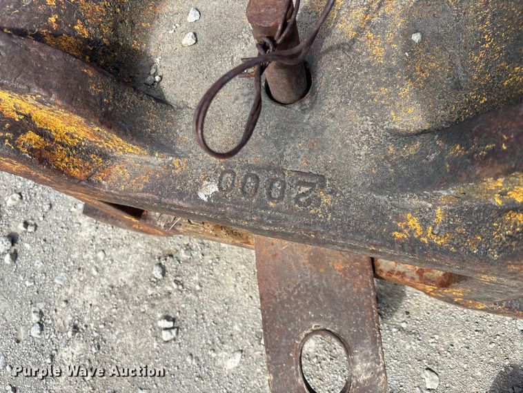 image for item FI0959 (2) crane pile drivers