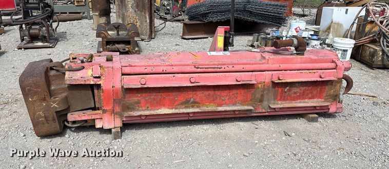 image for item FI0960 McKiernan Terry Crane  crane pile driver