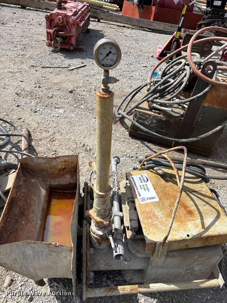 image for item FI0961 (4) concrete whips 