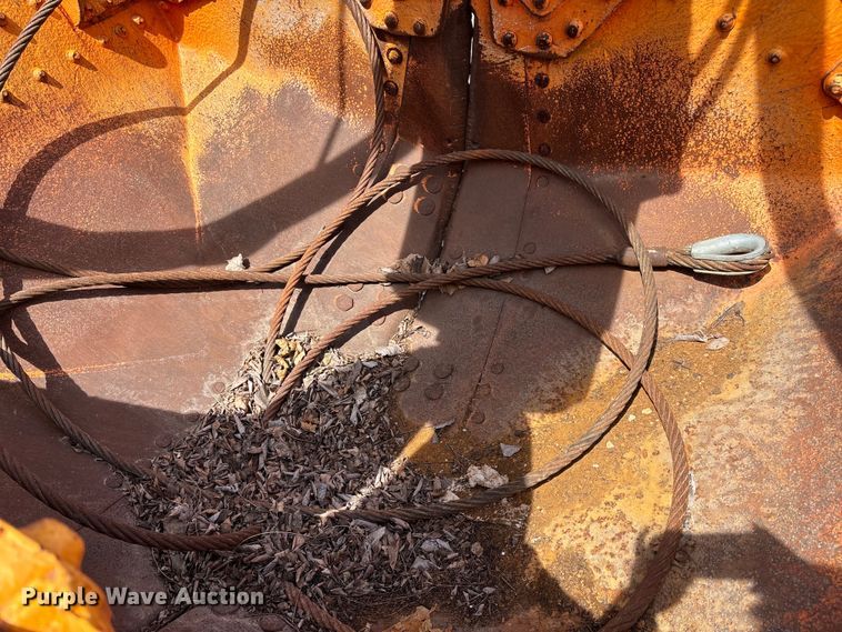 image for item FI0964 Owen 2315  clam shell bucket