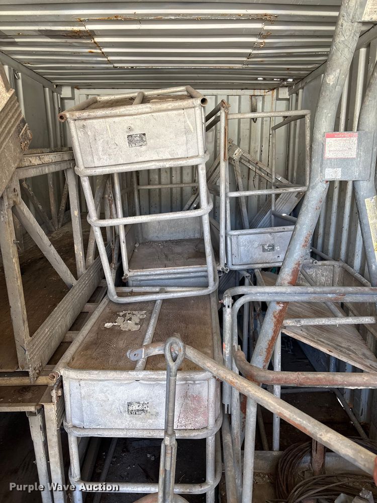 image for item FI0966 Scaffolding equipment