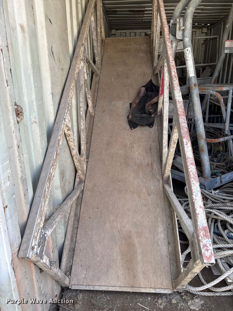 image for item FI0966 Scaffolding equipment