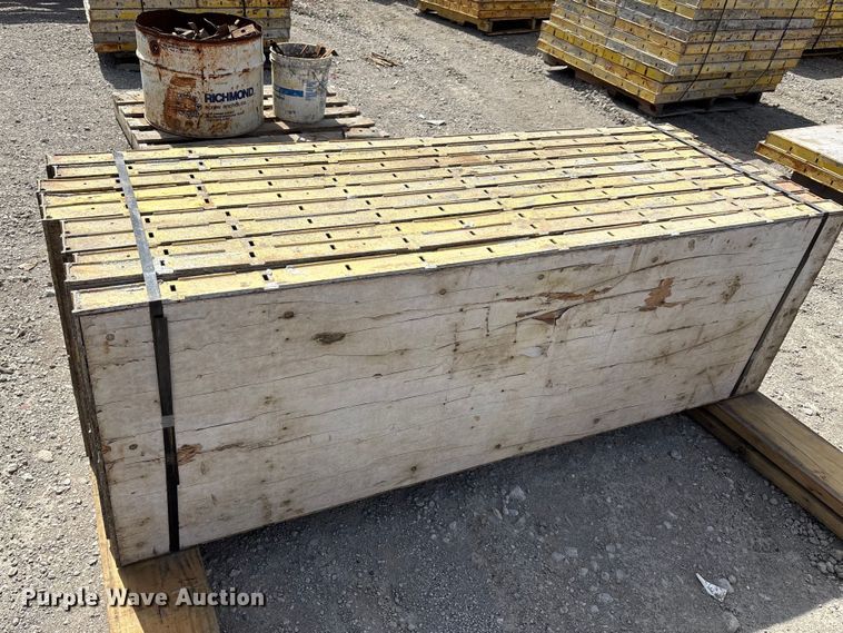 image for item FI0967 Symons  concrete equipment