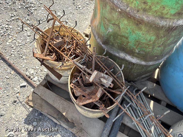 image for item FI0967 Symons  concrete equipment