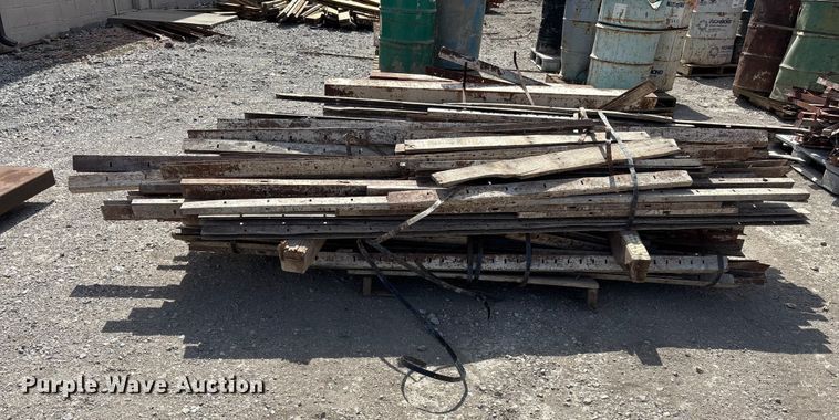 image for item FI0967 Symons  concrete equipment