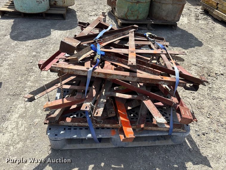 image for item FI0967 Symons  concrete equipment