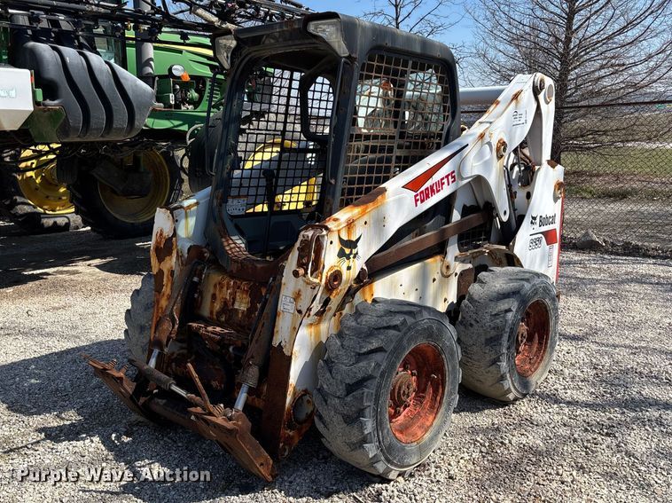 image for item FI1664 2017 Bobcat S650 skid steer loader