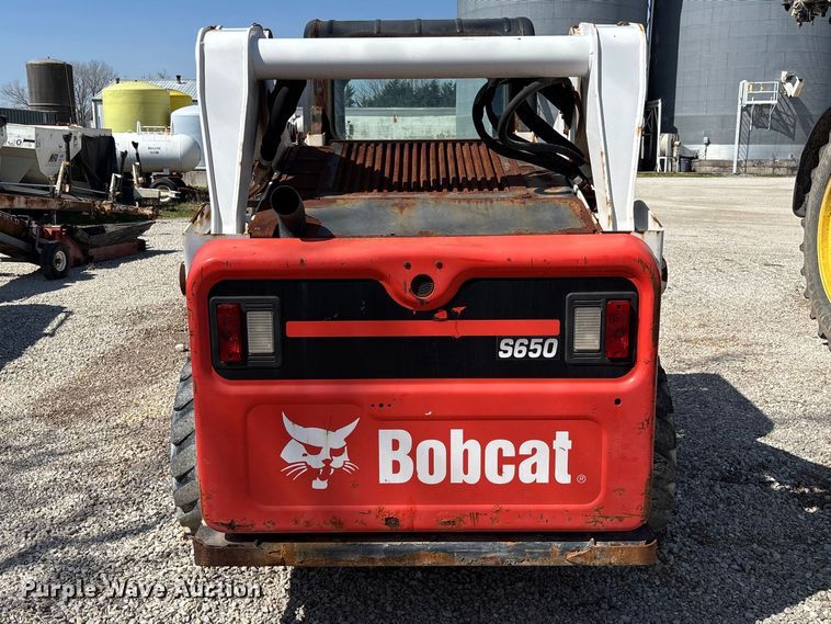 image for item FI1664 2017 Bobcat S650 skid steer loader