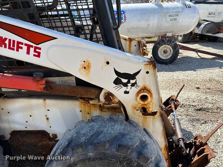 image for item FI1664 2017 Bobcat S650 skid steer loader