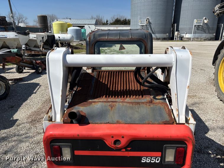 image for item FI1664 2017 Bobcat S650 skid steer loader